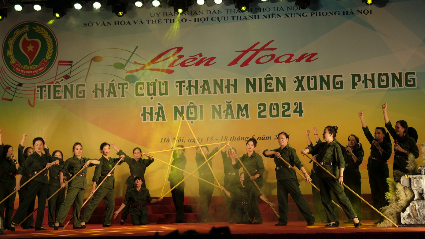 Liên hoan là dịp để các thế hệ cựu TNXP gặp gỡ, giao lưu, nhằm nâng cao đời sống văn hóa tinh thần. Ảnh: Châu Linh