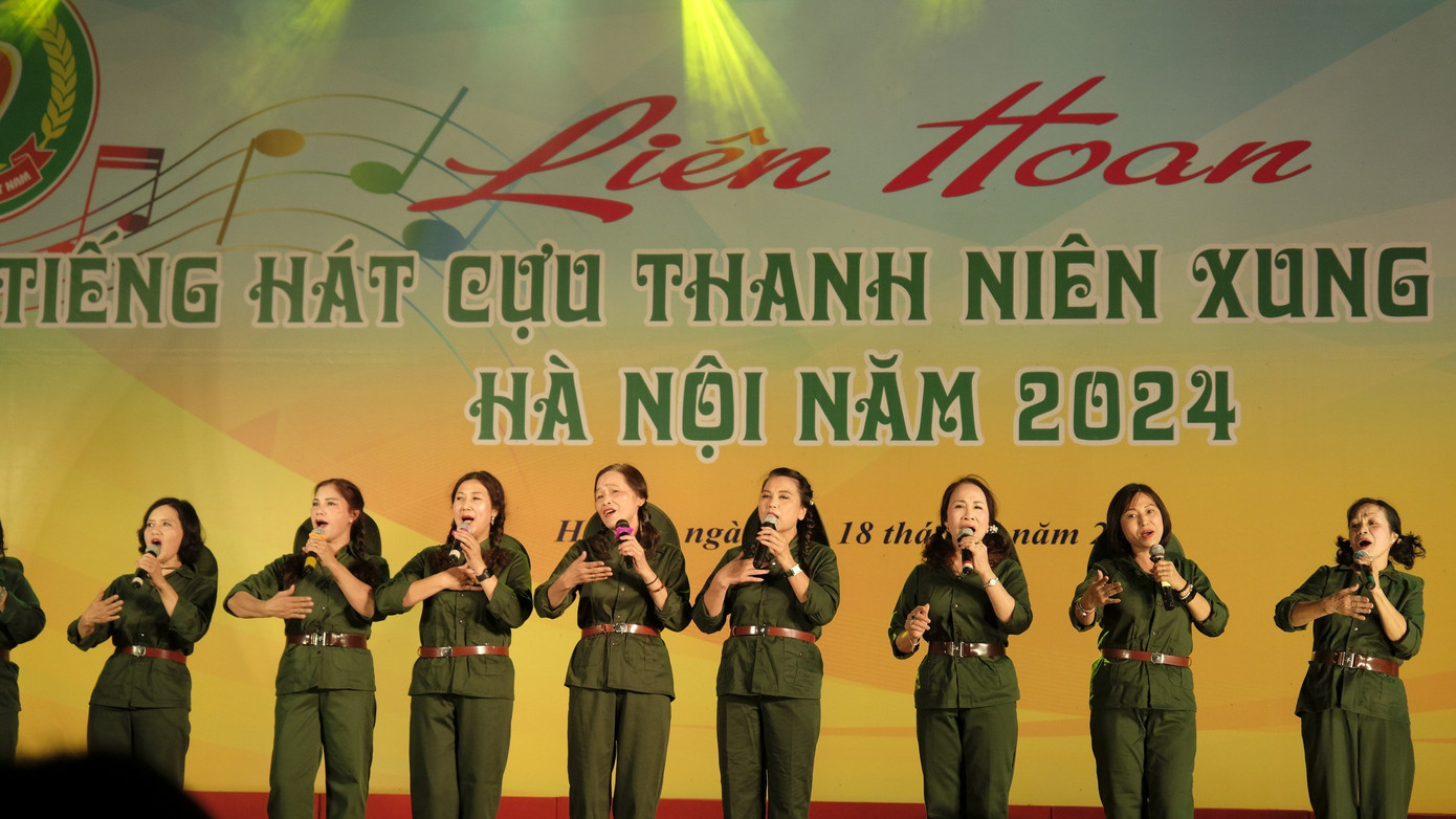 Liên hoan là dịp để các thế hệ cựu TNXP gặp gỡ, giao lưu, nhằm nâng cao đời sống văn hóa tinh thần. Ảnh: Châu Linh