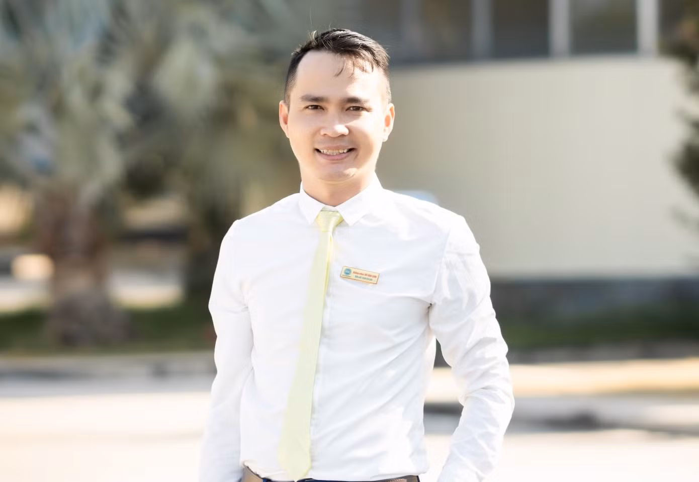 Th.S. Võ Văn Sơn (Giảng viên môn Khoa học xã hội, Trường Đại học Tiền Giang). Th.S. Võ Văn Sơn (Giảng viên môn Khoa học xã hội, Trường Đại học Tiền Giang).