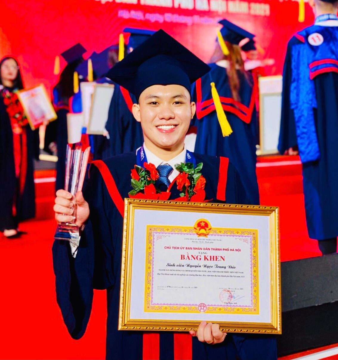 Chân dung thủ khoa tốt nghiệp xuất sắc Học viện Thanh thiếu niên Việt Nam.