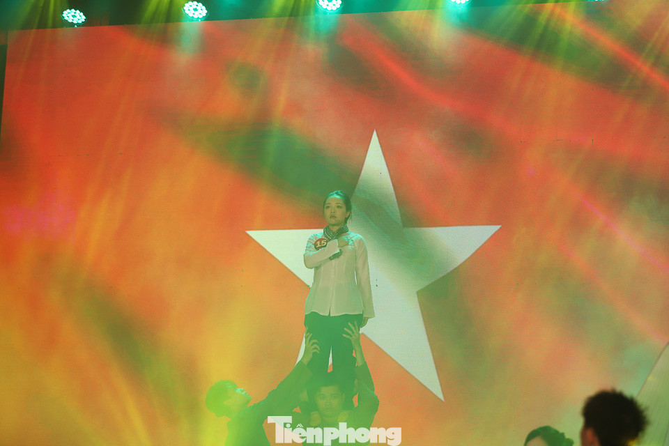 Tiết mục dự thi dàn dựng ấn tượng nhất.