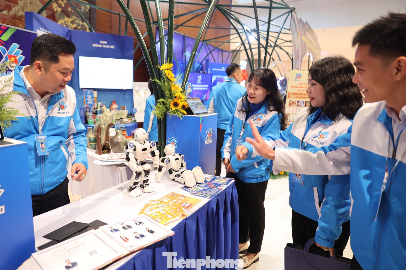 Không gian chuyển đổi số tại triển lãm. Ảnh: Như Ý