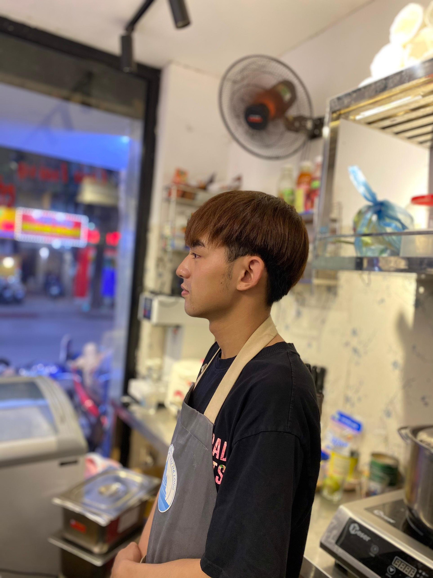 Minh Đức hào hứng đi làm trở lại.