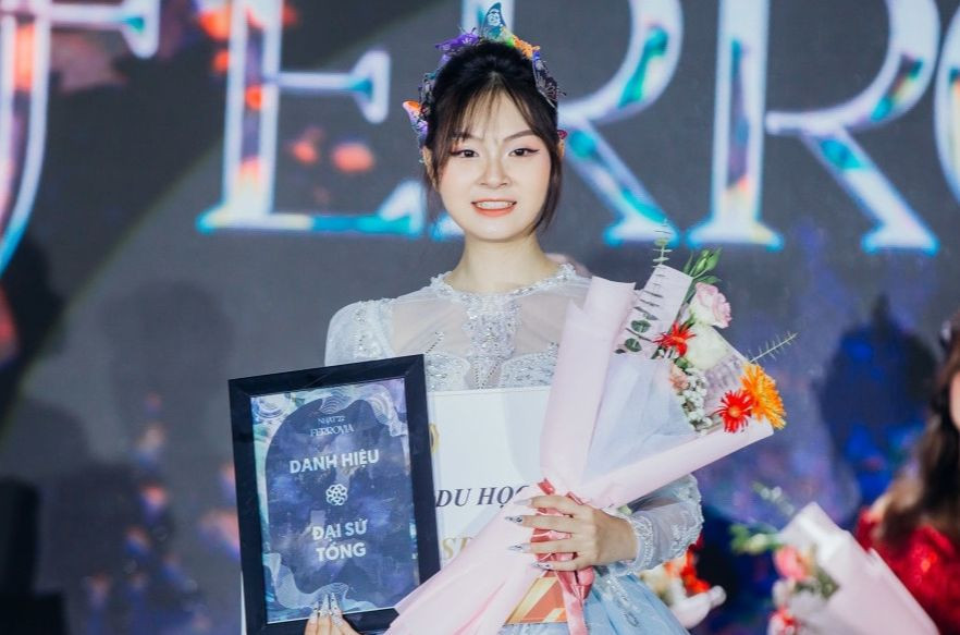 Giang cho biết, em cùng các thí sinh khác đã vượt qua nhiều khó khăn, đặc biệt là phải sắp xếp thời gian để cân bằng giữa việc học và luyện tập để tham gia cuộc thi.