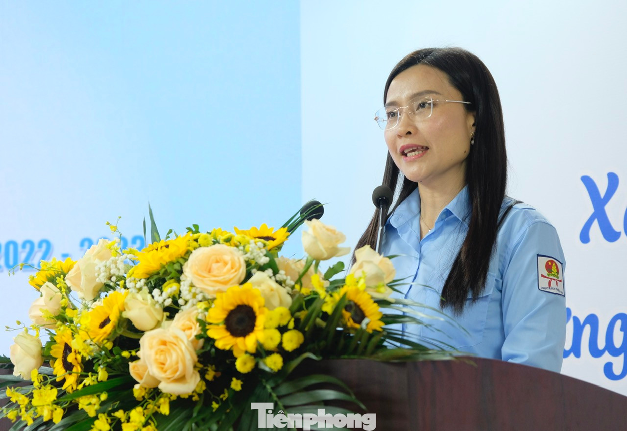 Chị Nguyễn Phạm Duy Trang phát biểu kết luận tại hội nghị. Ảnh: Châu Linh