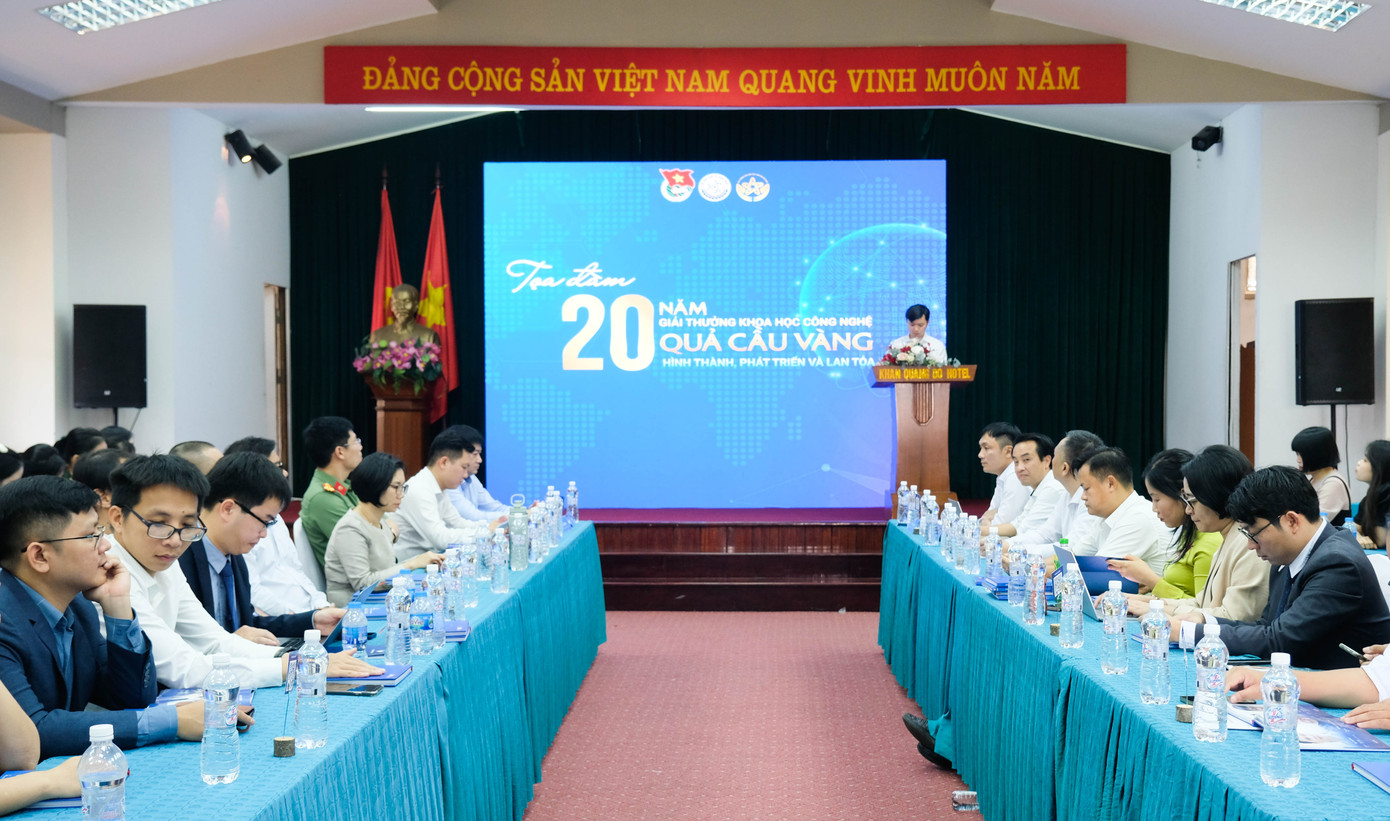 Toàn cảnh tọa đàm và các đại biểu tham dự tọa đàm. Ảnh: Châu Linh Toàn cảnh tọa đàm và các đại biểu tham dự tọa đàm. Ảnh: Châu Linh