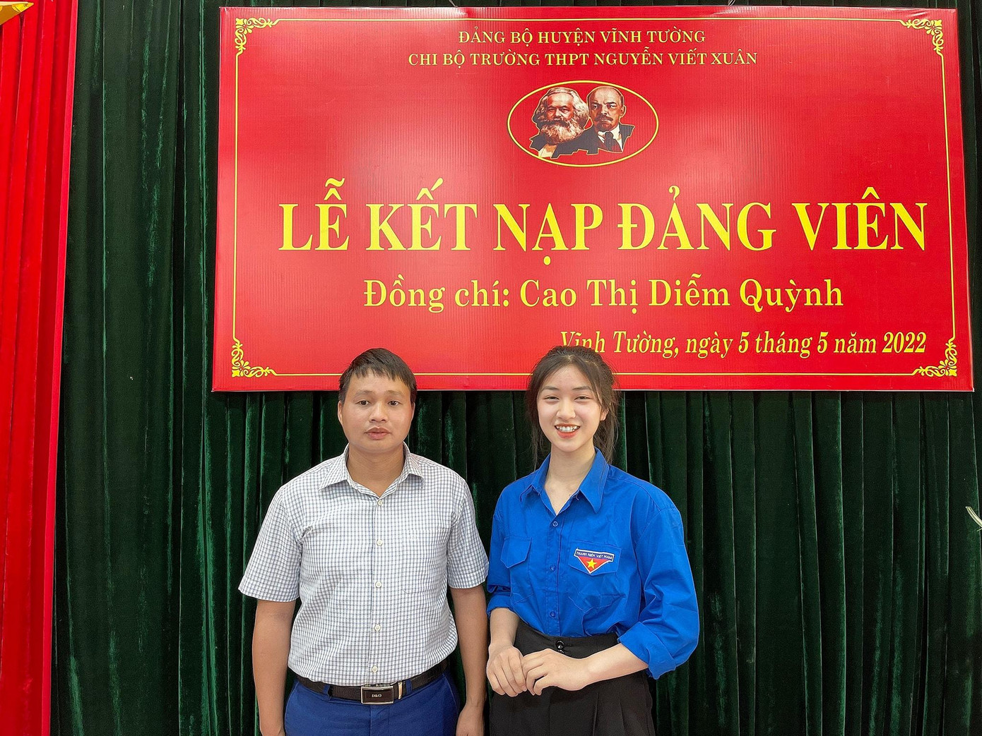 Diễm Quỳnh trong Lễ kết nạp Đảng viên. Ảnh: FBNV