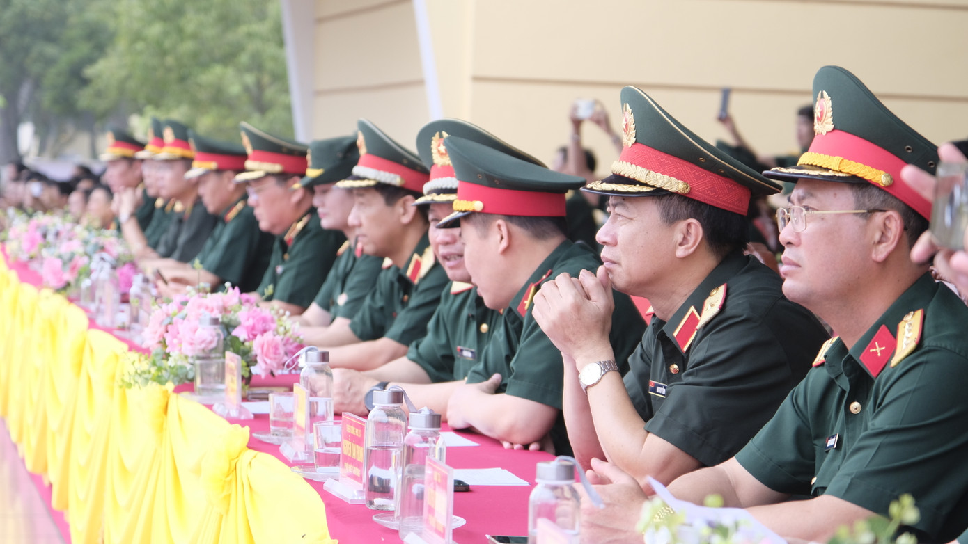 Phần trình diễn của mỗi đội thi đều có nét đặc sắc riêng và được đầu tư công phu, tỉ mỉ. Ảnh: Châu Linh