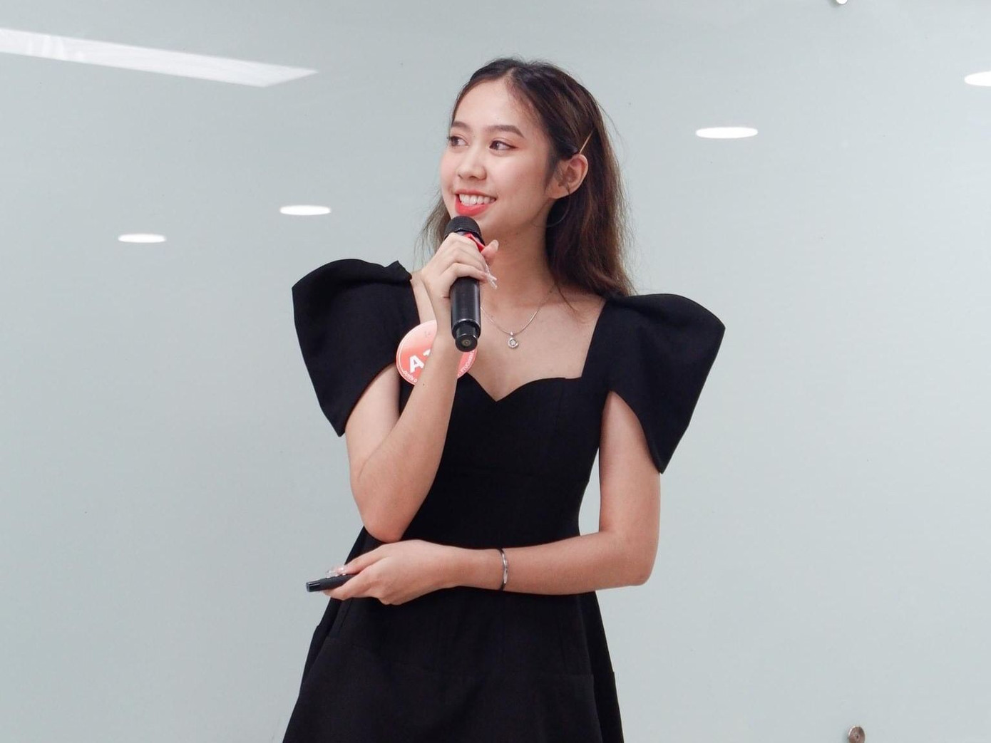 H’Uyên Niê theo đuổi phong cách “girl boss”. Ảnh: NVCC H’Uyên Niê theo đuổi phong cách “girl boss”. Ảnh: NVCC