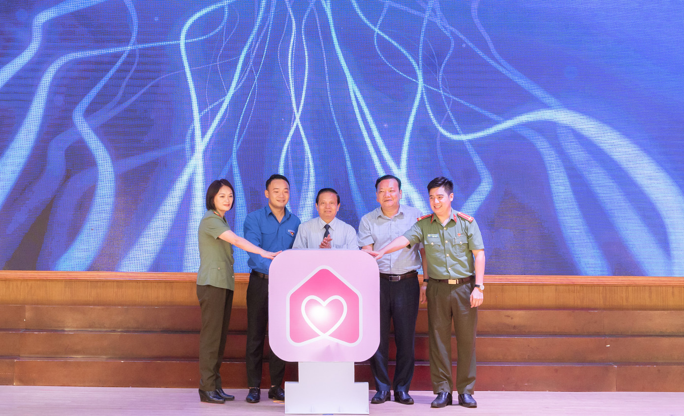 Lễ ra mắt Bản đồ thiện nguyện số. Ảnh: CASL