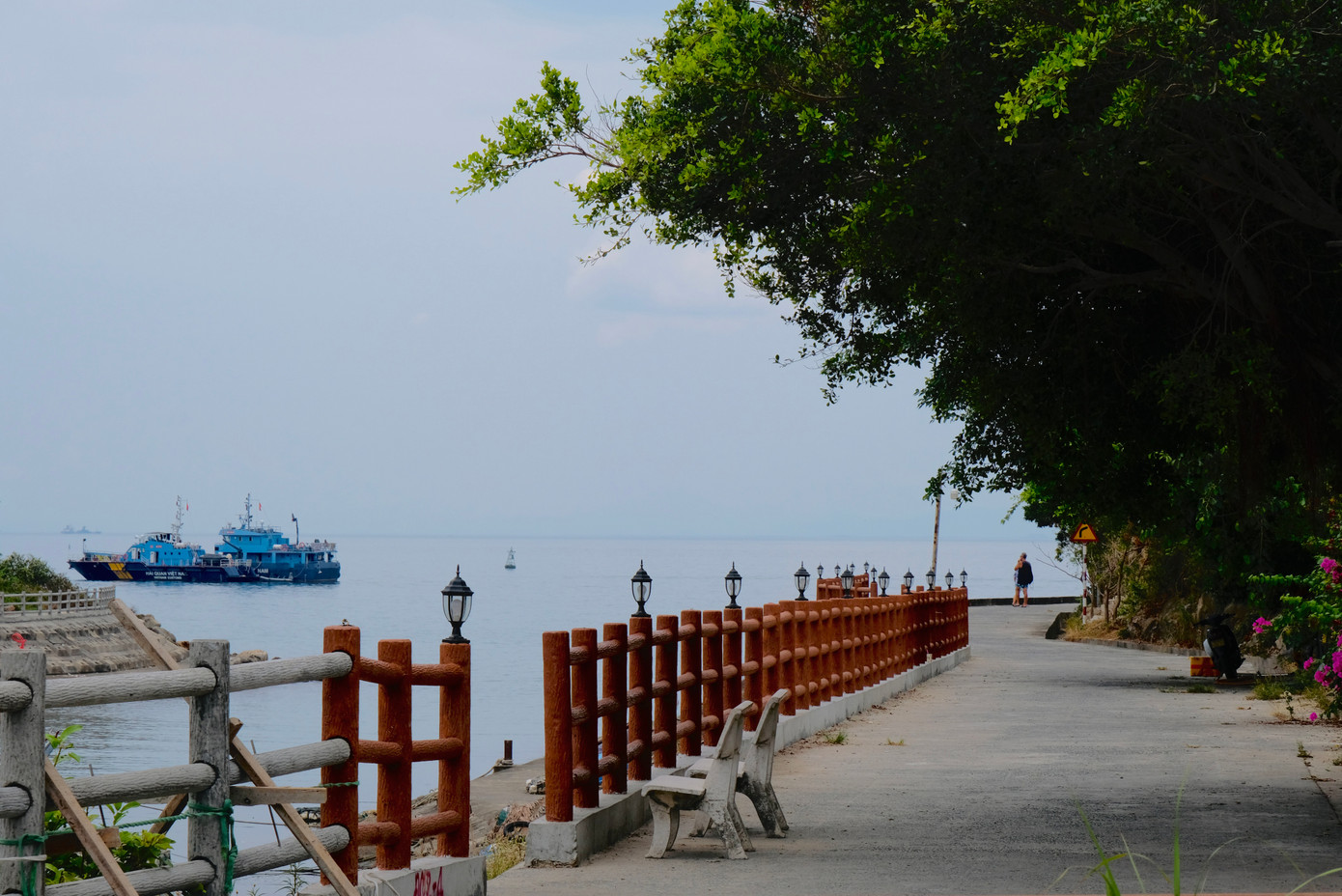 Được mệnh danh là "hòn ngọc thô" của Hội An, khu dự trữ sinh quyển thế giới Cù Lao Chàm đã và đang trở thành hình mẫu "nói không với rác thải nhựa". Ảnh: Châu Linh Được mệnh danh là "hòn ngọc thô" của Hội An, khu dự trữ sinh quyển thế giới Cù Lao Chàm đã và đang trở thành hình mẫu "nói không với rác thải nhựa". Ảnh: Châu Linh