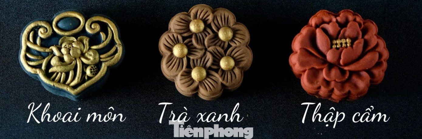 Bánh Trung thu hiện đại được tạo kiểu độc đáo, trang trí cầu kỳ nên có giá cao hơn bánh truyền thống. Bánh Trung thu hiện đại được tạo kiểu độc đáo, trang trí cầu kỳ nên có giá cao hơn bánh truyền thống.