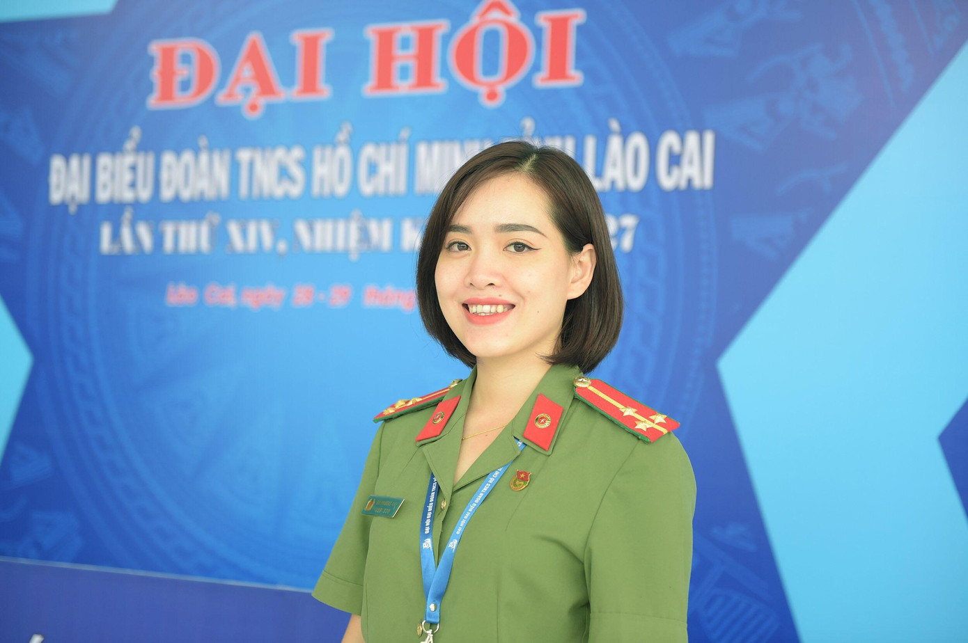 Đa số các đại biểu đến tham dự tại Đại hội đều rất hào hứng, nhiệt huyết hưởng ứng bầu cử và tham gia các hoạt động bên lề như tham quan các gian hàng, lắng nghe các câu chuyện khởi nghiệp của thanh niên địa phương. Đa số các đại biểu đến tham dự tại Đại hội đều rất hào hứng, nhiệt huyết hưởng ứng bầu cử và tham gia các hoạt động bên lề như tham quan các gian hàng, lắng nghe các câu chuyện khởi nghiệp của thanh niên địa phương.