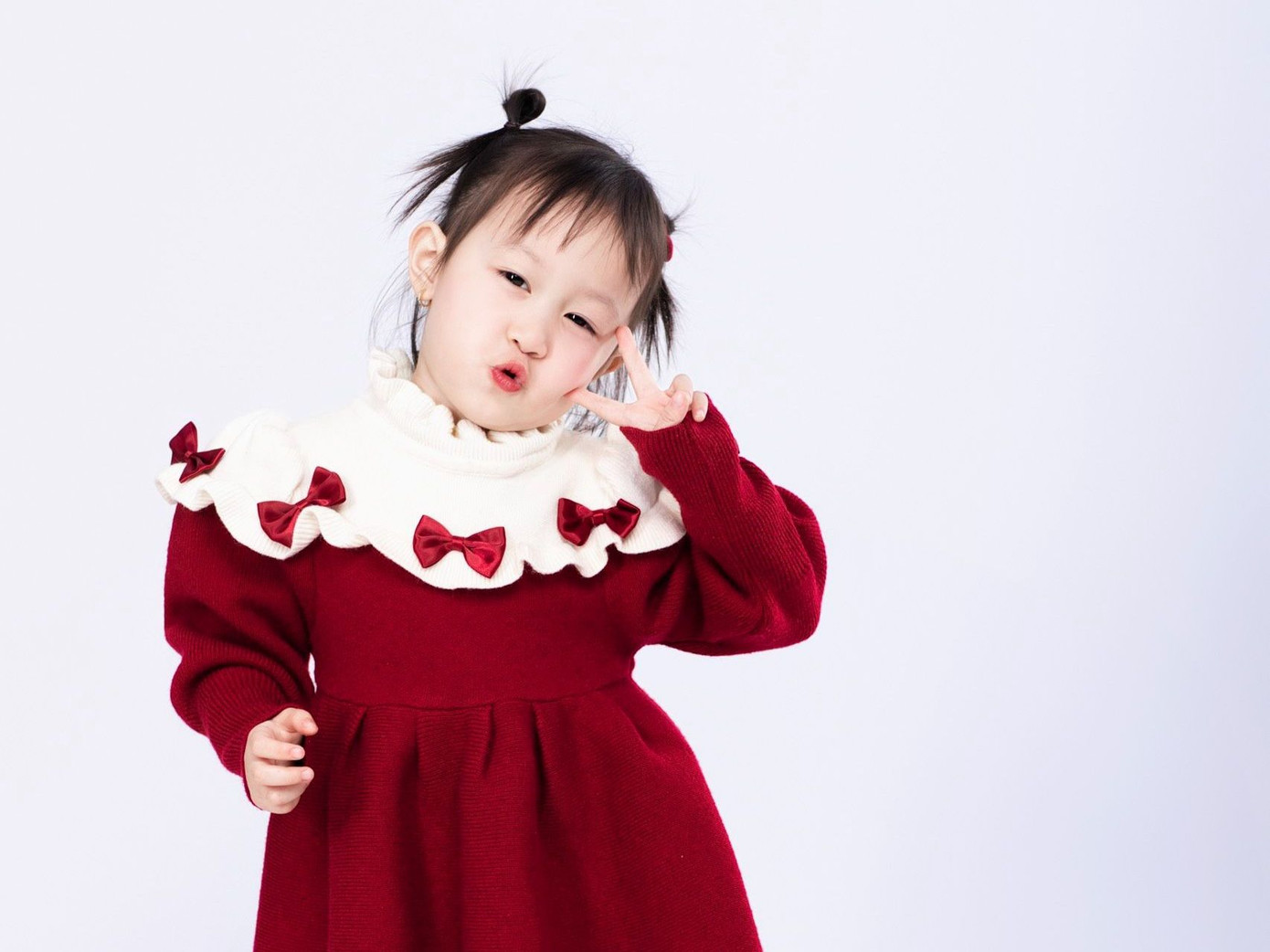 Hình ảnh đời thường của bé Trần Vy Trâm. Ảnh: NVCC