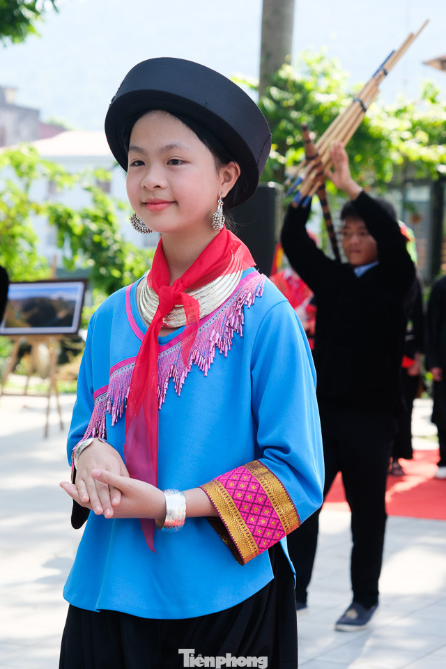 Phần trình diễn trang phục dân tộc của thanh thiếu nhi đã góp phần quảng bá văn hóa các dân tộc đang sinh sống tại tỉnh Hà Giang.