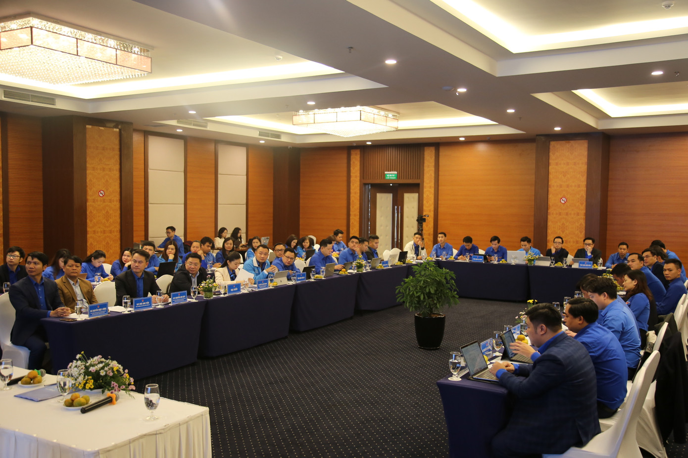 Toàn cảnh Hội nghị giao ban công tác Đoàn và phong trào thanh thiếu nhi Cụm miền núi Tây Bắc Bộ năm 2023.