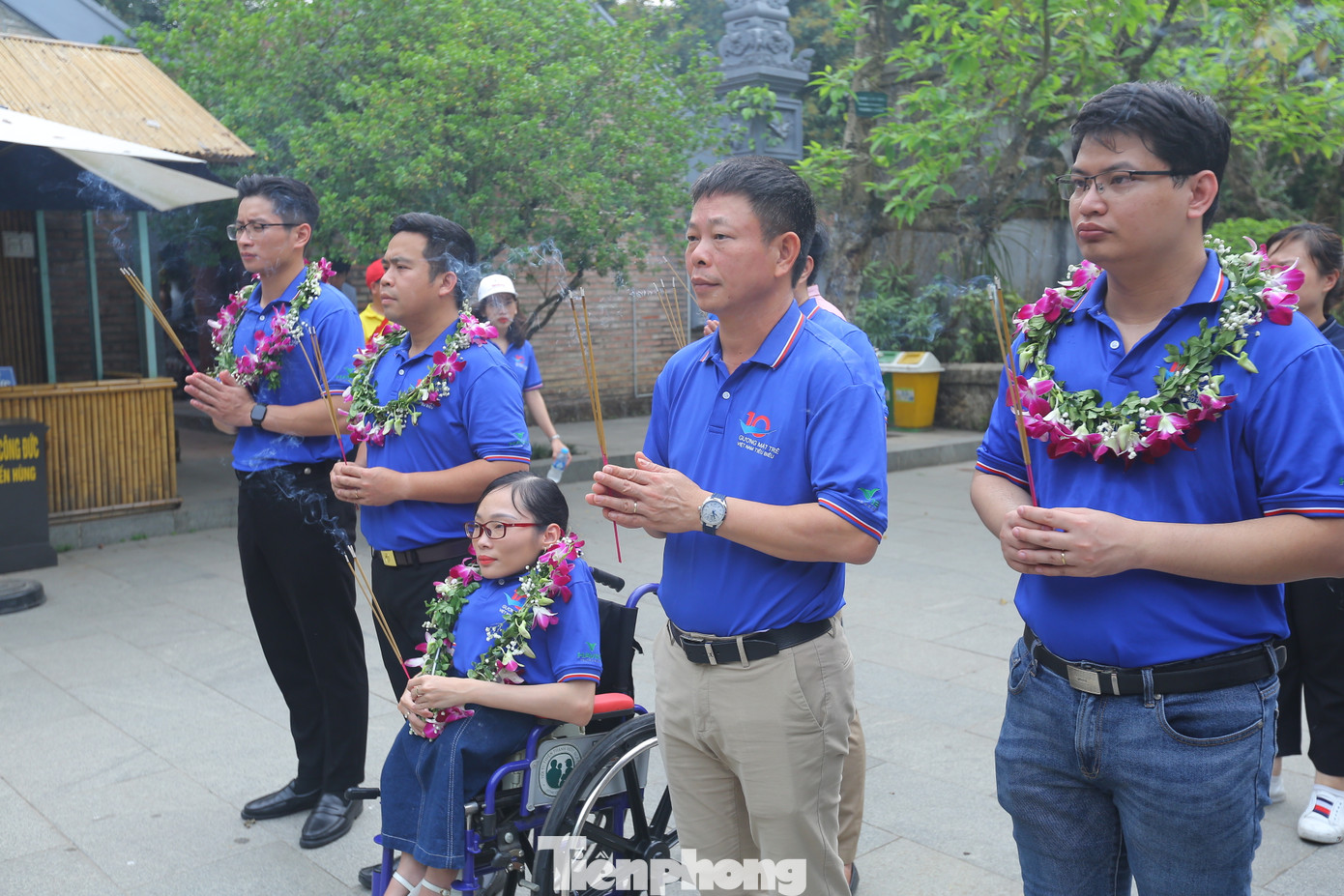 Hoạt động về nguồn do Thường trực Quỹ Hỗ trợ Tài năng trẻ Việt Nam, Báo Tiền Phong tổ chức. Hoạt động về nguồn do Thường trực Quỹ Hỗ trợ Tài năng trẻ Việt Nam, Báo Tiền Phong tổ chức.