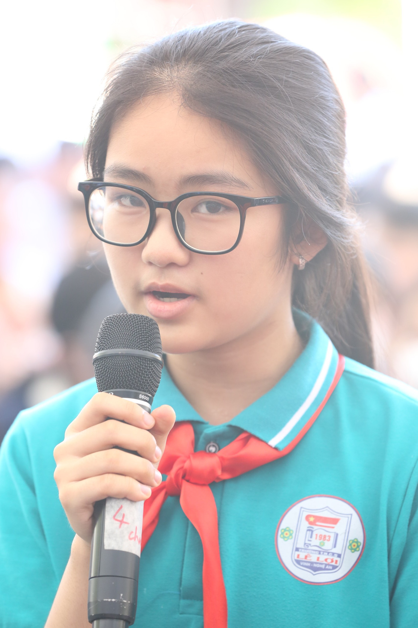 Các em học sinh mạnh dạn xin ý kiến, lời khuyên từ các chuyên gia về những vấn đề bản thân đã, đang mắc phải.