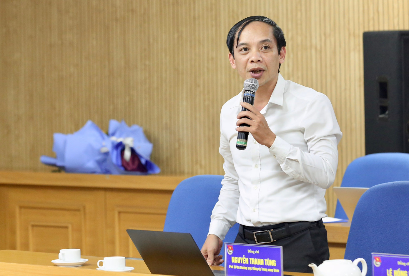 Anh Nguyễn Thanh Tùng - Phó Bí thư thường trực Đảng ủy T.Ư Đoàn chia sẻ tại chương trình. Anh Nguyễn Thanh Tùng - Phó Bí thư thường trực Đảng ủy T.Ư Đoàn chia sẻ tại chương trình.