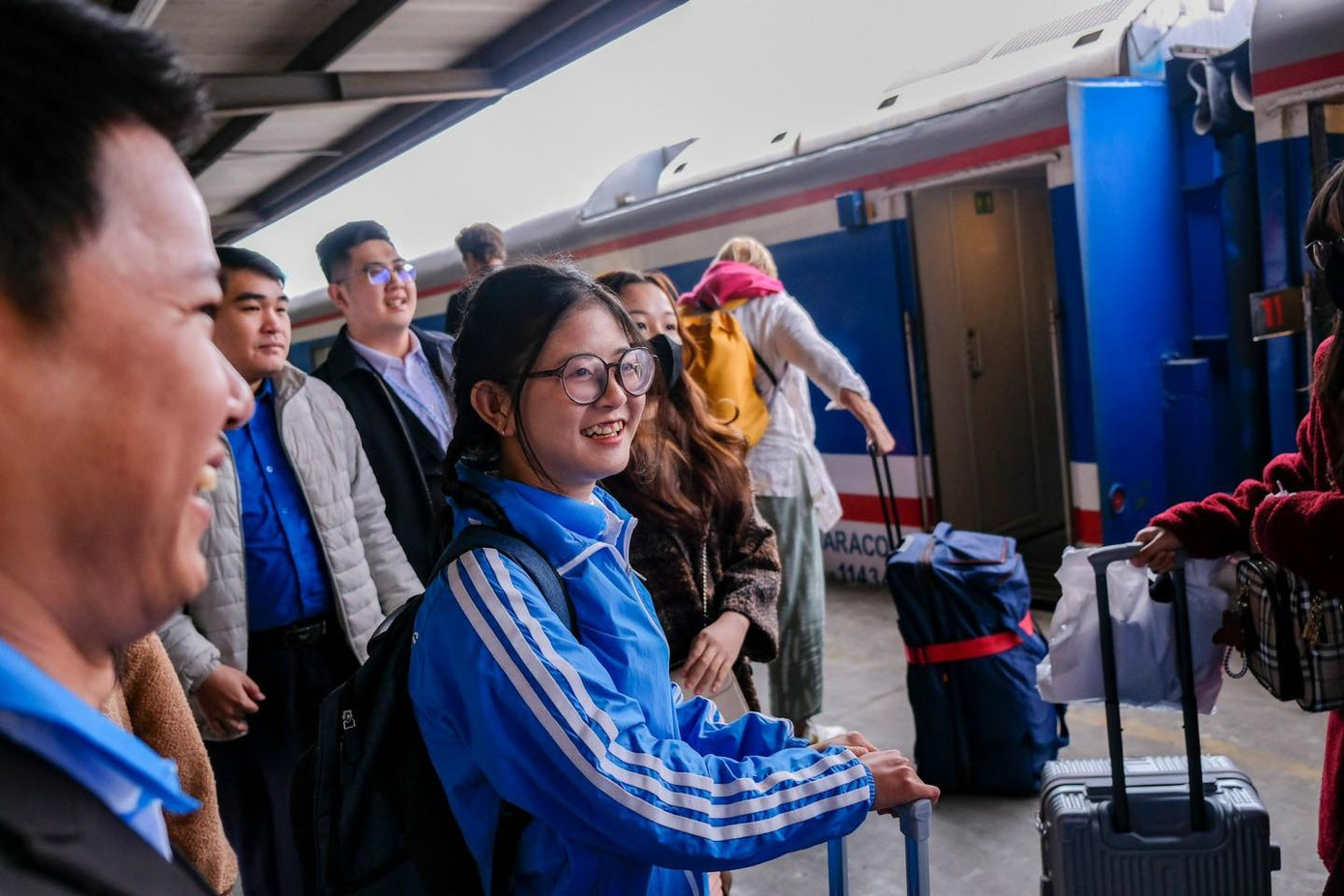 Tinh thần tình nguyện, cống hiến đó sẽ tiếp tục được nhân lên, phát huy trong nhiệm kỳ mới để sinh viên luôn là lực lượng tiên phong với tâm thế sẵn sàng trong những việc mới, việc khó, dịch bệnh, thiên tai… khi Tổ quốc cần.