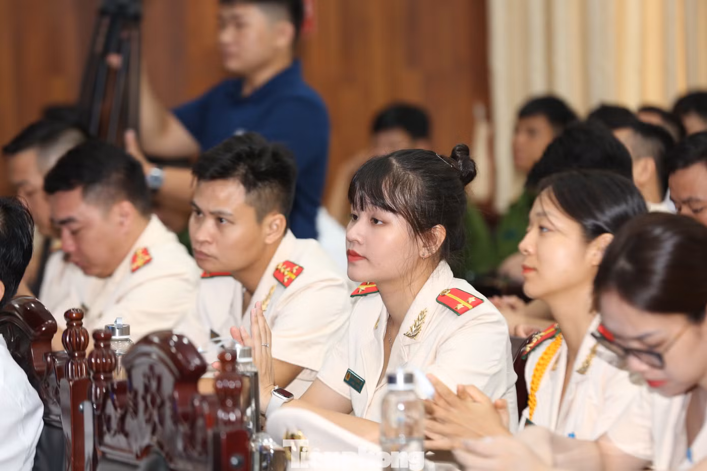 Các đại biểu tham gia thảo luận tại diễn đàn 3 với chủ đề Công tác xây dựng tổ chức Hội LHTN Việt Nam vững mạnh và đoàn kết, tập hợp thanh niên.