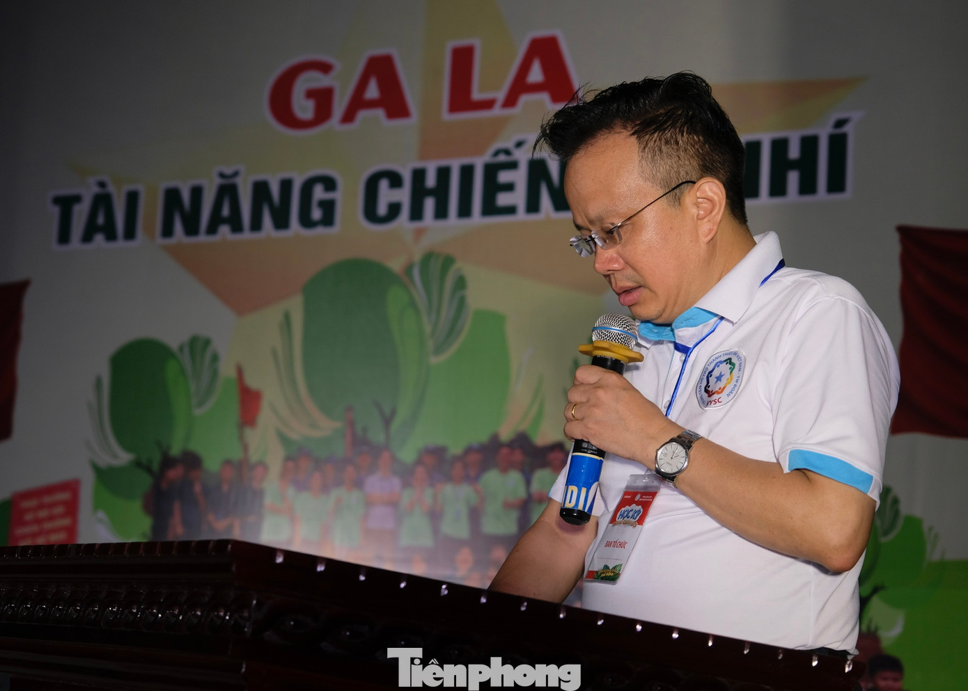 Anh Lê Ngọc Khánh, Phó Giám đốc Trung tâm Hỗ trợ Thanh thiếu nhi Việt Nam chia sẻ tại chương trình. Ảnh: Châu Linh Anh Lê Ngọc Khánh, Phó Giám đốc Trung tâm Hỗ trợ Thanh thiếu nhi Việt Nam chia sẻ tại chương trình. Ảnh: Châu Linh