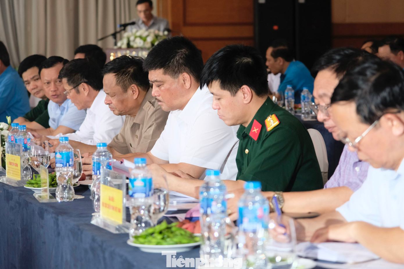 Đại biểu tham dự Hội nghị sơ kết sáng 23/6. Ảnh: Châu Linh Đại biểu tham dự Hội nghị sơ kết sáng 23/6. Ảnh: Châu Linh