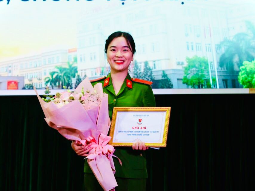 Nguyễn Thị Thanh Hà - học viên xuất sắc lớp B1B-D46, Học viện Cảnh sát nhân dân.
