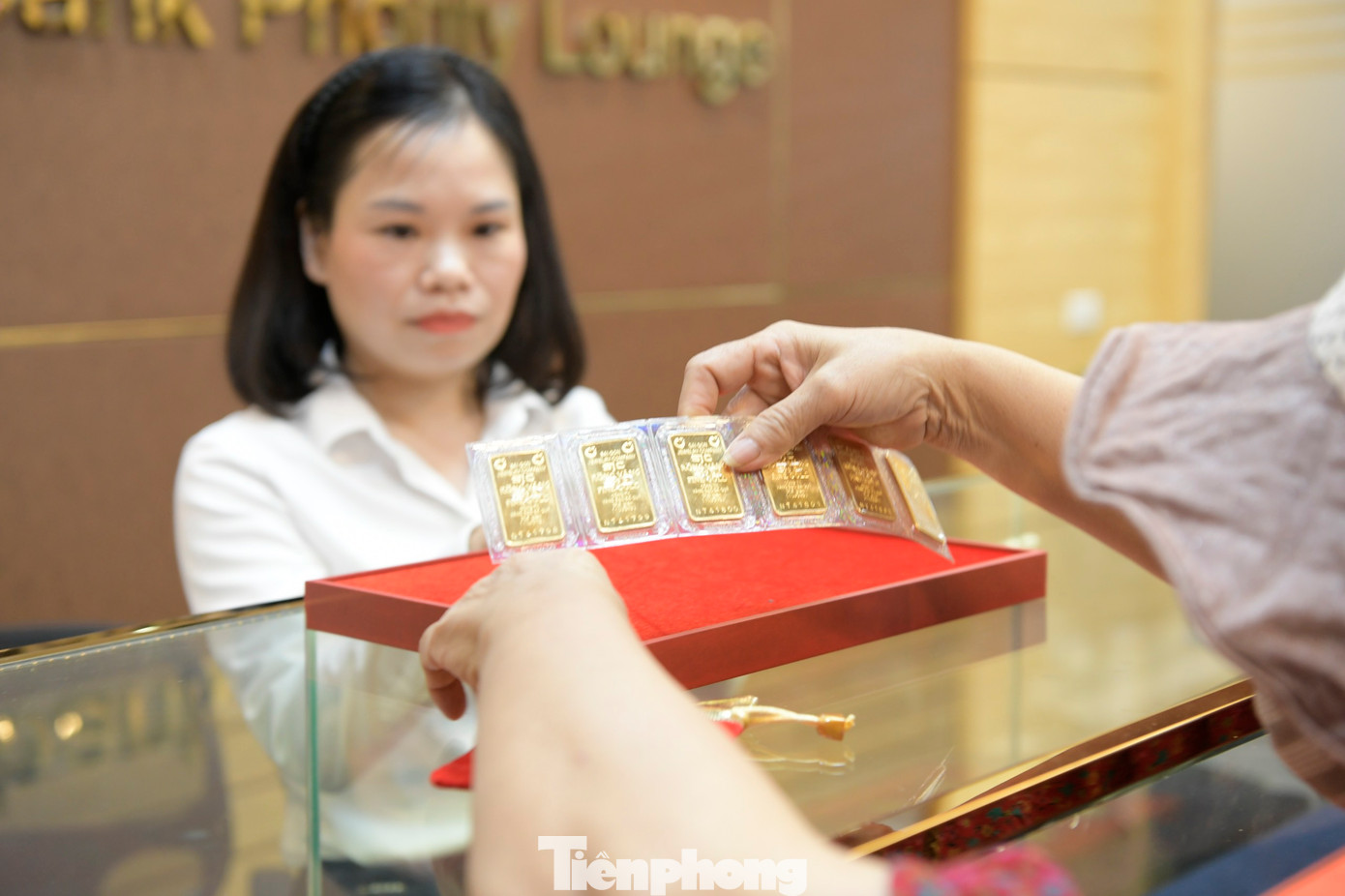 Giá vàng miếng SJC đứng im tại mốc 85,5 triệu đồng/lượng (ảnh: Như Ý).