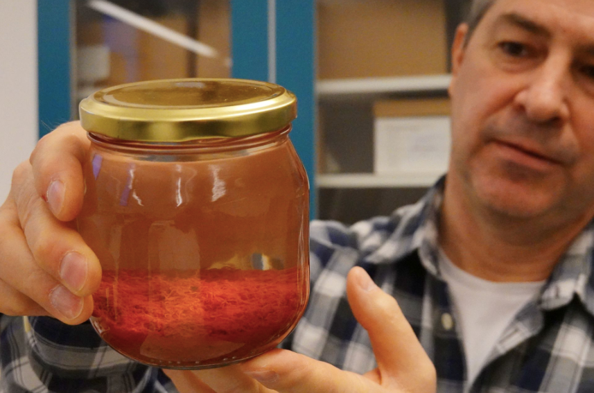 Lọ saffron trong tình trạng cực kỳ tốt được tìm thấy trong xác con tàu đắm Lọ saffron trong tình trạng cực kỳ tốt được tìm thấy trong xác con tàu đắm