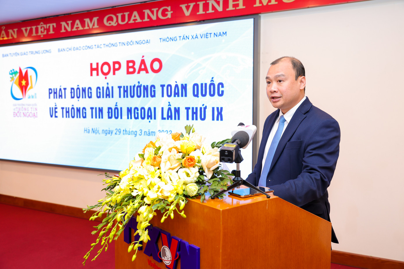 Phó trưởng Ban Tuyên giáo Trung ương Lê Hải Bình phát biểu tại lễ phát động giải thưởng. (Ảnh: TTXVN) Phó trưởng Ban Tuyên giáo Trung ương Lê Hải Bình phát biểu tại lễ phát động giải thưởng. (Ảnh: TTXVN)