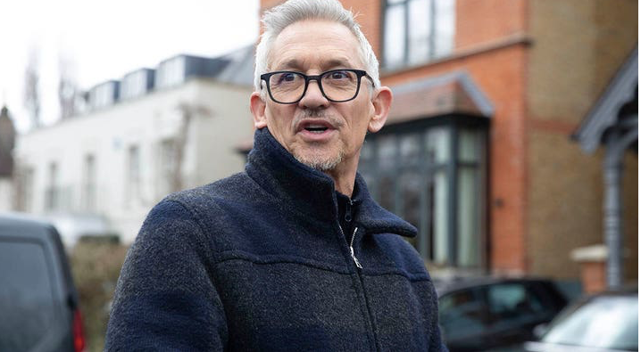 Gary Lineker mất việc ở đài BBC vì đăng quan điểm chỉ trích chính sách nhập cư của Chính phủ Anh. (Ảnh: AP)