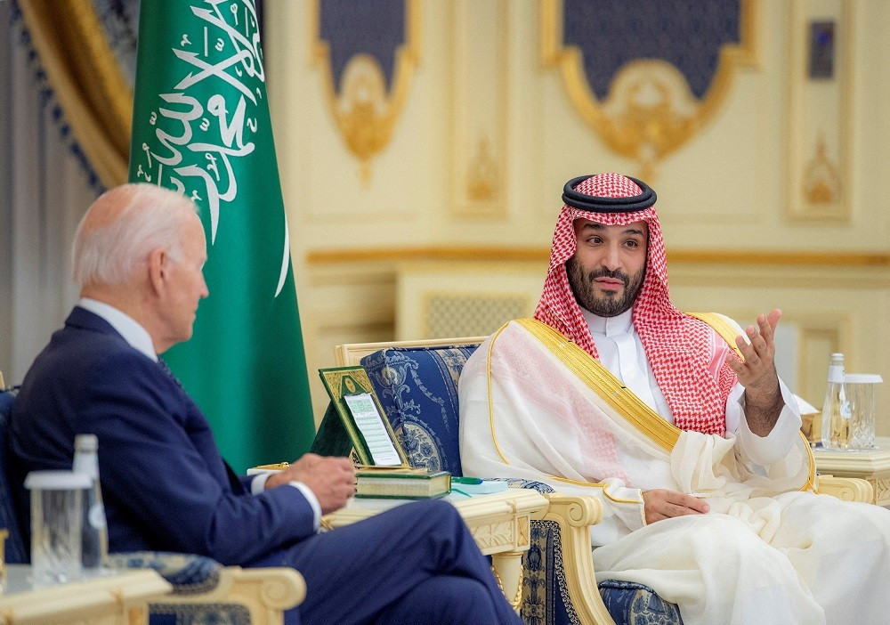 Thái tử Ả-rập Xê-út Mohammed bin Salman trong cuộc đón Tổng thống Mỹ Joe Biden sang thăm, tháng 7/2022. (Ảnh: Reuters)