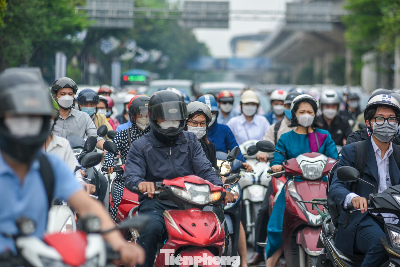 Phương tiện chỉ có thể di chuyển với tốc độ "rùa bò".