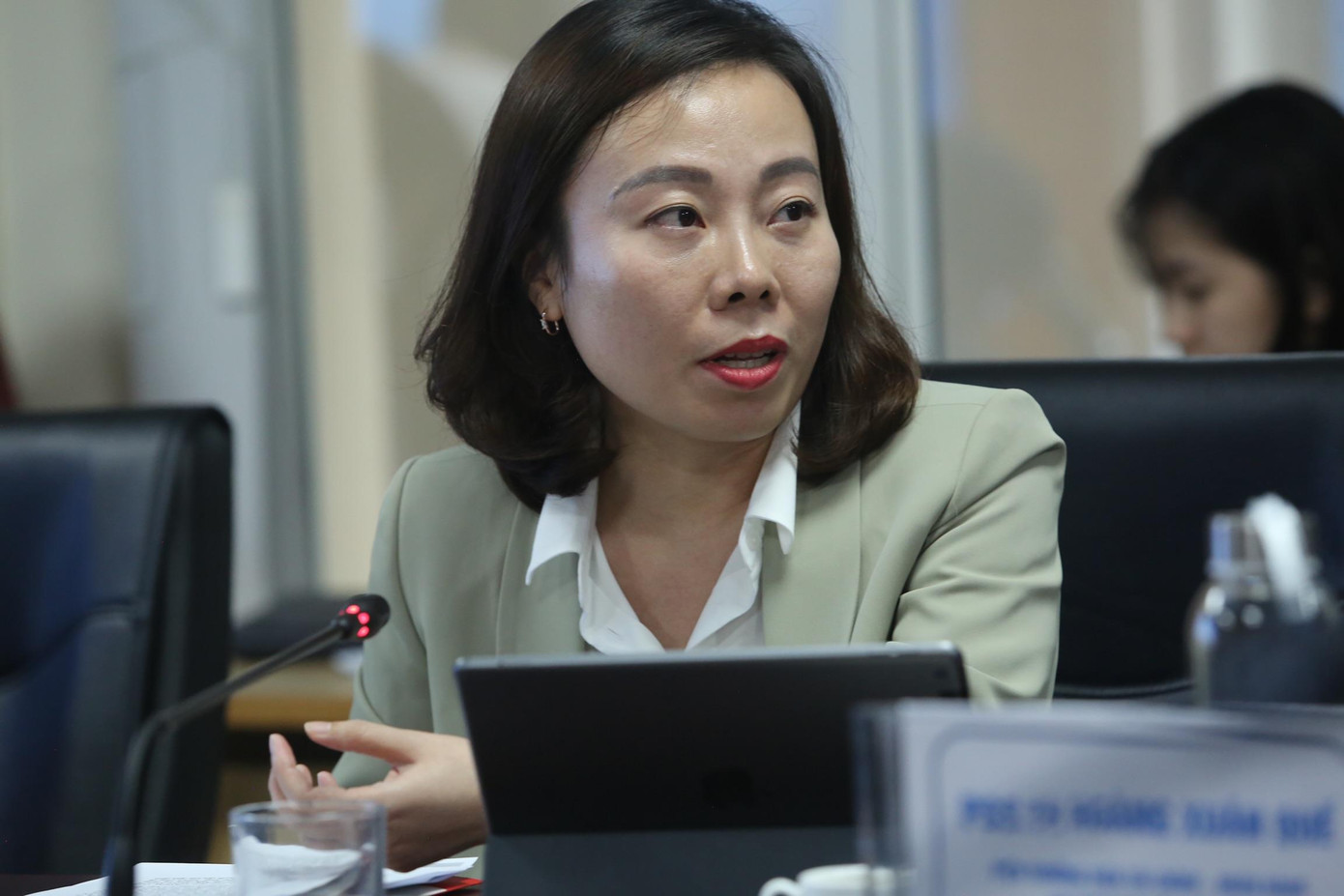 Bà Phạm Thị Mai Anh