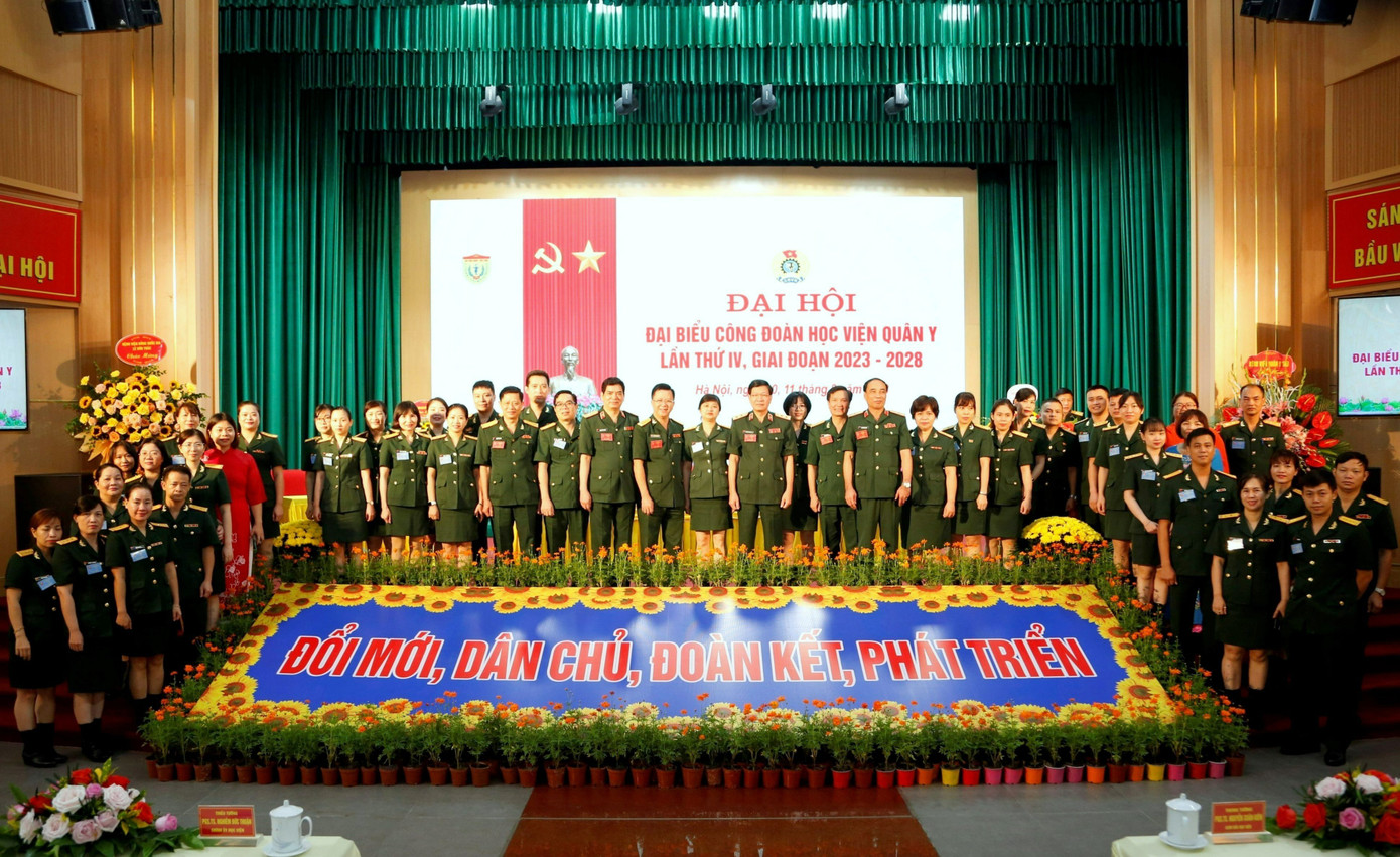 Chiều nay (11/8), đại hội sẽ bế mạc. Chiều nay (11/8), đại hội sẽ bế mạc.