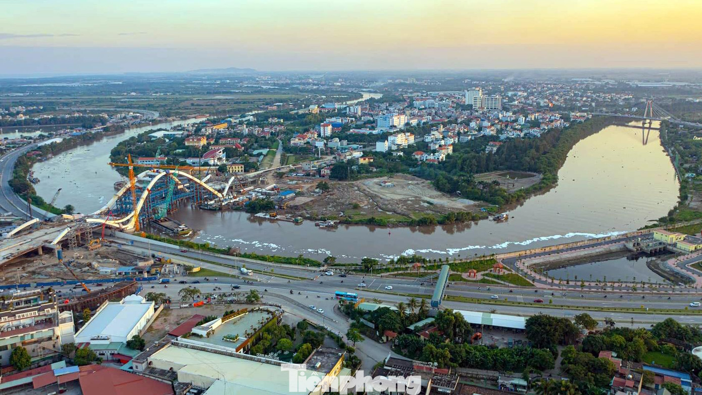 Cầu Rào là công trình điểm nhấn về kiến trúc, cảnh quan ở cửa ngõ phía Nam. Khi hoàn thành, đây là nút giao thông đặc biệt, cửa ngõ giao thương quan trọng kết nối Hải Phòng với các vùng, tỉnh lân cận. Đồng thời, góp phần thay đổi diện mạo đô thị Hải Phòng theo hướng văn minh, hiện đại.