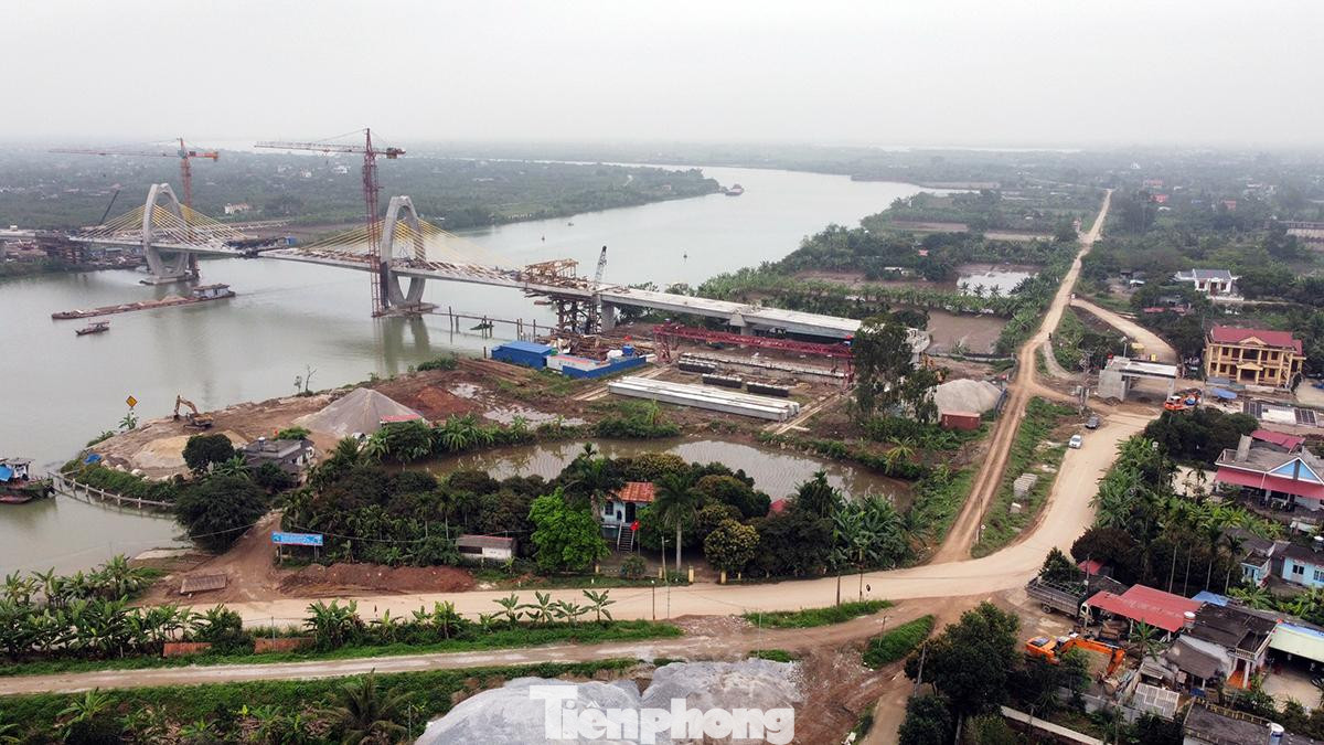 Cầu Quang Thanh nối xã Quang Hưng, huyện An Lão (TP Hải Phòng) với xã Thanh Cường (huyện Thanh Hà, tỉnh Hải Dương) qua sông Văn Úc được khởi công tháng 5/2020.