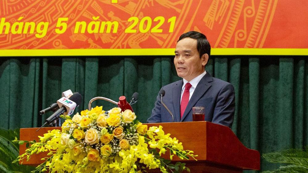 Ông Trần Lưu Quang phát biểu sau khi nhận quyết định giữ chức vụ Bí thư Thành ủy Hải Phòng.