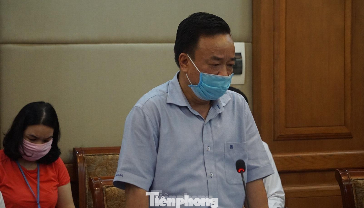 Lãnh đạo Sở GTVT TP Hải Phòng thông tin về nhà xe khách Trung Đức chở khách từ TP Hồ Chí Minh về Hải Phòng. Lãnh đạo Sở GTVT TP Hải Phòng thông tin về nhà xe khách Trung Đức chở khách từ TP Hồ Chí Minh về Hải Phòng.