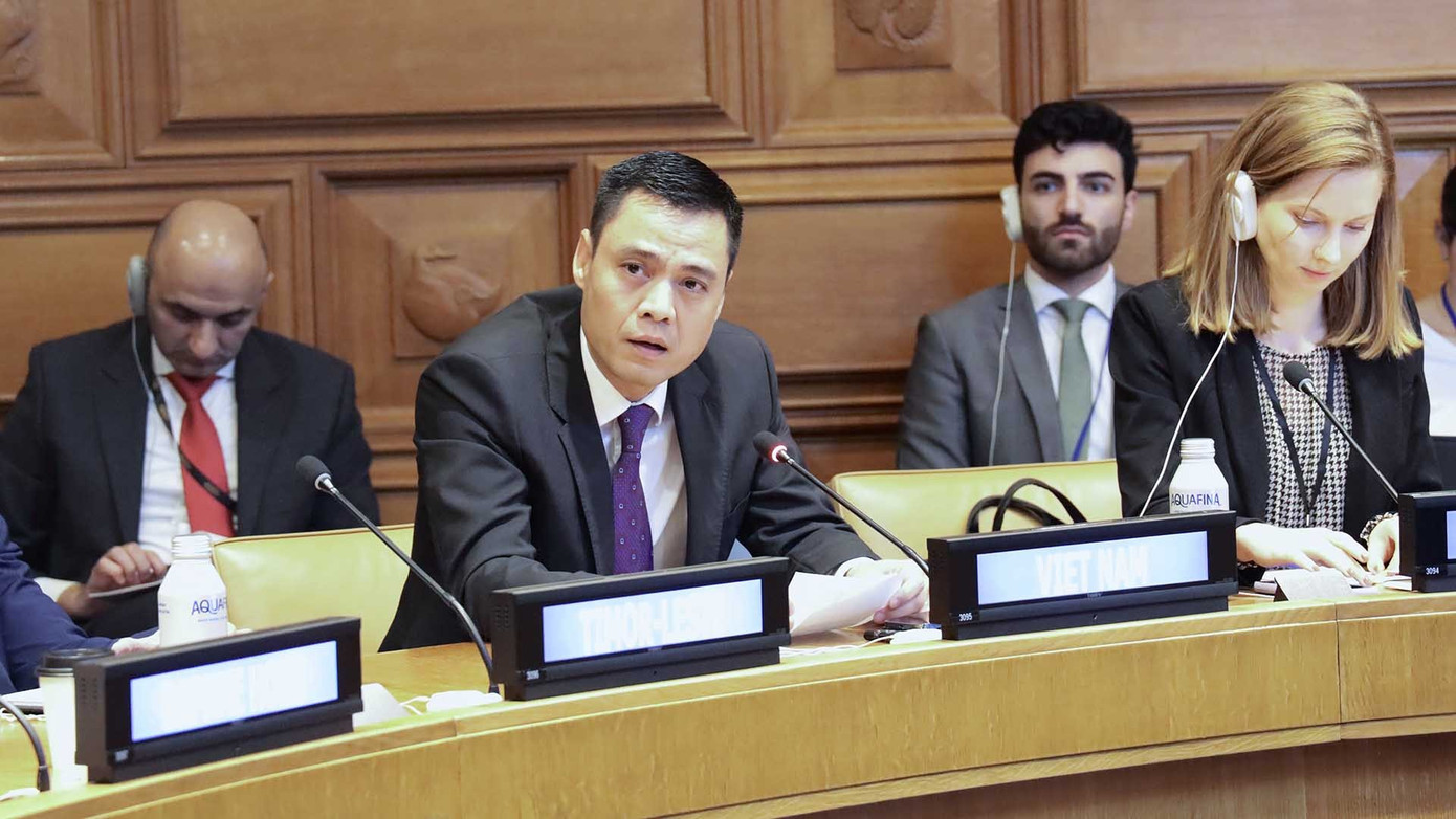 Đại sứ Việt Nam tại Liên Hợp Quốc Đặng Hoàng Giang phát biểu tại tọa đàm. (Ảnh: Mofa)