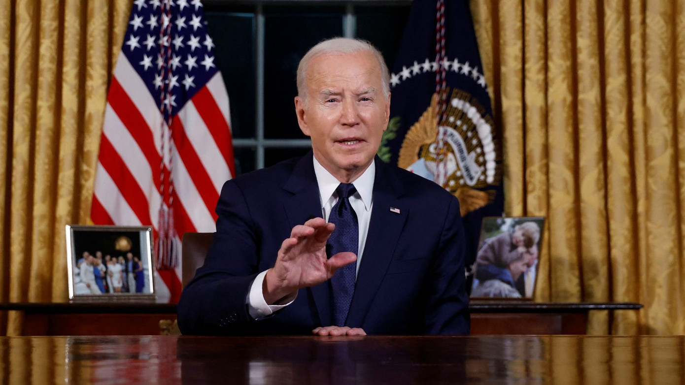 Tổng thống Mỹ Joe Biden phát biểu từ phòng Bầu Dục của Nhà Trắng ngày 19/10. (Ảnh: CNN)