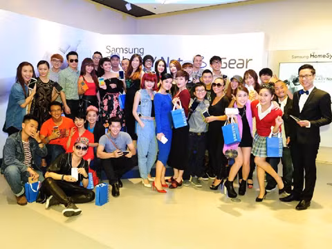 Câu Lạc Bộ Samsung First Class Club là nơi quy tụ đông đảo các nghệ sĩ trẻ Việt Nam ở mọi lĩnh vực nghệ thuật.