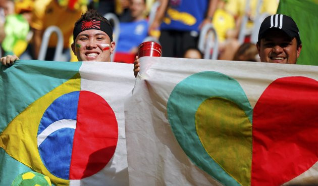 Tinh thần đoàn kết của các quốc gia dự giải