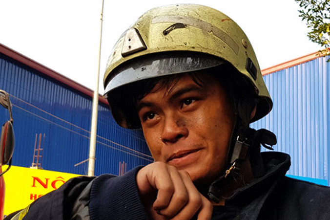 Phó Thủ tướng đối thoại với cư dân vụ cháy làm chết 13 người ảnh 8