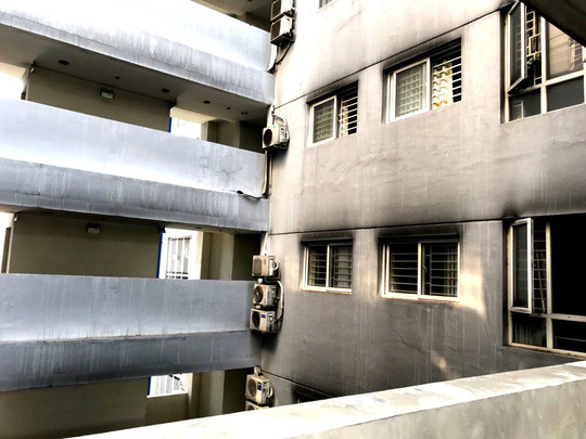 Phó Thủ tướng đối thoại với cư dân vụ cháy làm chết 13 người ảnh 10