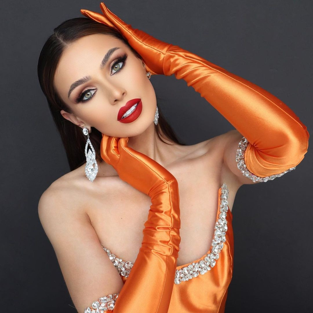 Tâm thư của Noelia Voigt có nhiều điểm bất thường. Tâm thư của Noelia Voigt có nhiều điểm bất thường.