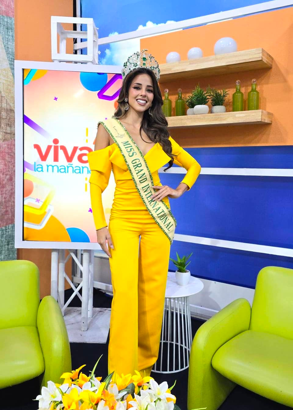 Luciana trả lời phỏng vấn đài truyền hình ở Guatemala.