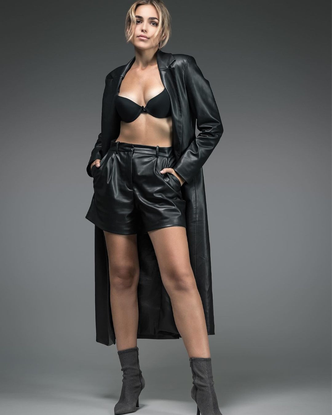 Tân Hoa hậu Hòa bình Guatemala có chiều cao ấn tượng 1,77 m và hình thể săn chắc, quyến rũ.