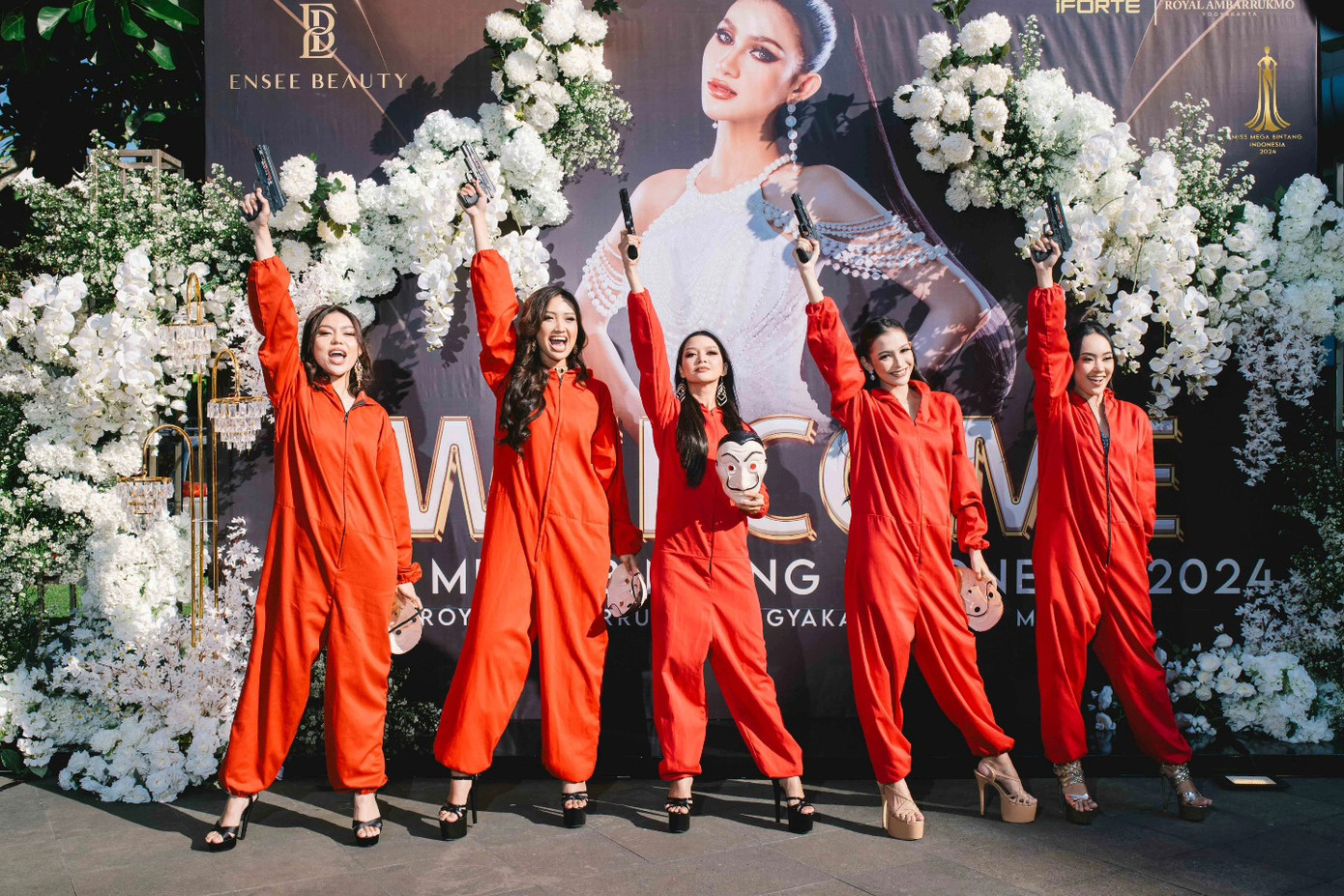 Thí sinh Hoa hậu Hòa bình Indonesia 2024 trong ngày nhập cuộc.